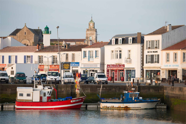 Photo N. Job-Heos-Marine