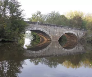 © Smib Evre Thau St Denis