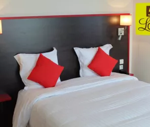 Logis Le Grand Hôtel Château-du-Loir