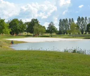 (c) Mairie Mésanger