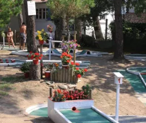 mini golf