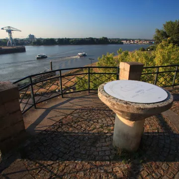 Drei die Stadt Nantes überragende Stätten !