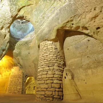 Rochemenier, ein unterirdisches Dorf !
