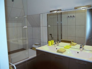 Salle de bain de la chambre ORCHIDEE
